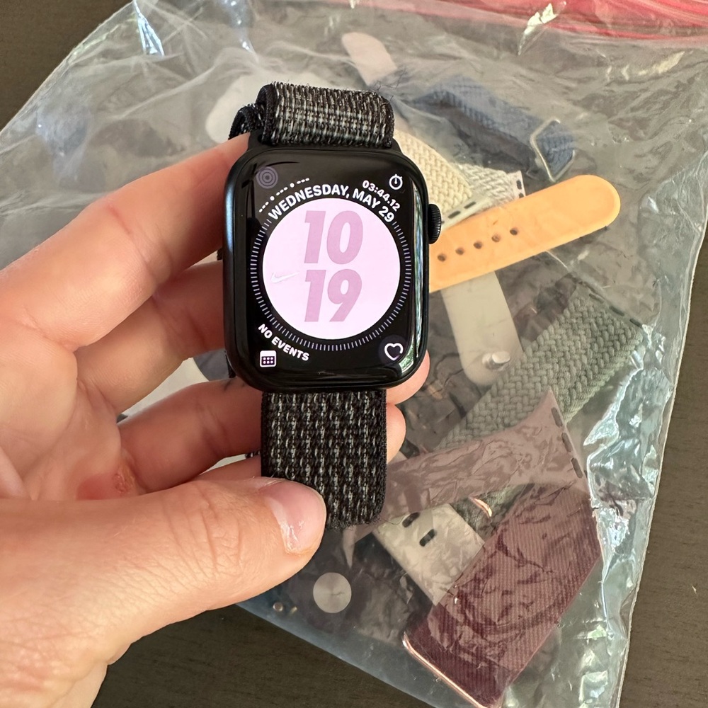 Apple Watch Series 8